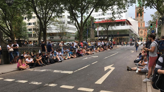 German Mayor Closes Bridge Just For <i>Pokémon Go </i>Players<em></em>